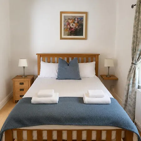 Ballyhist Cottage, Superb 2 Bedroom Farm *