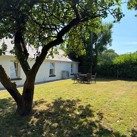 Ballyhist Cottage, Superb 2 Bedroom Farm בית נופש פורטלויס